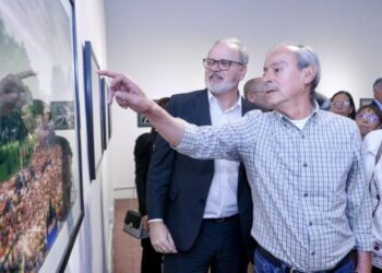 Inaugura Secretaría de Arte y Cultura la exposición fotográfica “Fidel es Fidel”