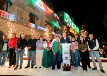 Encabeza Pepe Chedraui encendido por Fiestas Patrias