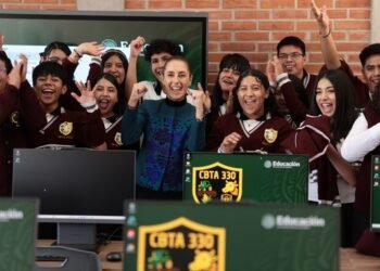 Inaugura presidenta Claudia Sheinbaum Bachillerato Nacional en Texcoco, Edomex