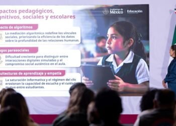 Continúa discusión sobre regulación de plataformas digitales y redes sociales para que se conozca el impacto de su uso excesivo: presidenta