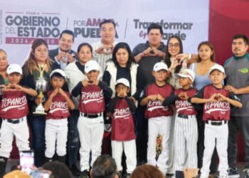 Béisbol y voleibol fortalecen el talento deportivo de las juventudes poblanas.