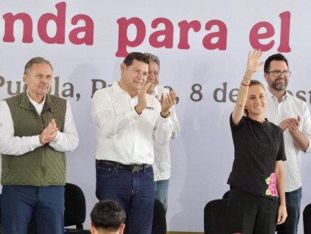 Claudia Sheinbaum cumple al mil por ciento con Puebla: Armenta Mier.