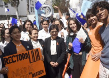 Celebra 45 años la Preparatoria 2 de Octubre de 1968