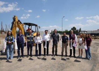 Arrancan Miguel Torruco, Francisco Sánchez y Pepe Chedraui construcción del Centro Comunitario México Imparable