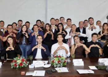 Reconoce Gobierno Estatal a atletas y refrenda al deporte como política de Estado.
