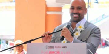 SEDIF acerca apoyos y servicios a las familias de Tlatlauquitepec