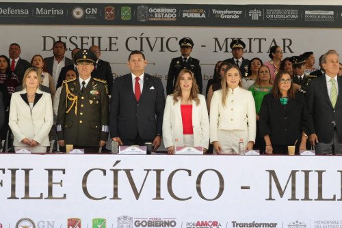 Puebla celebra con orgullo nacional el 216 aniversario de la Independencia de México