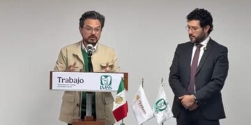 Zoé Robledo anunció acuerdo con el SNTSS para aumento del 8%